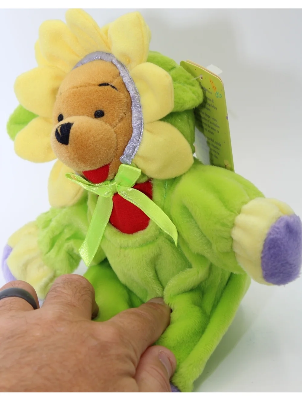 NWT Vintage Disney Store Winnie The Pooh Pooh's Easter Egg Hunt 10